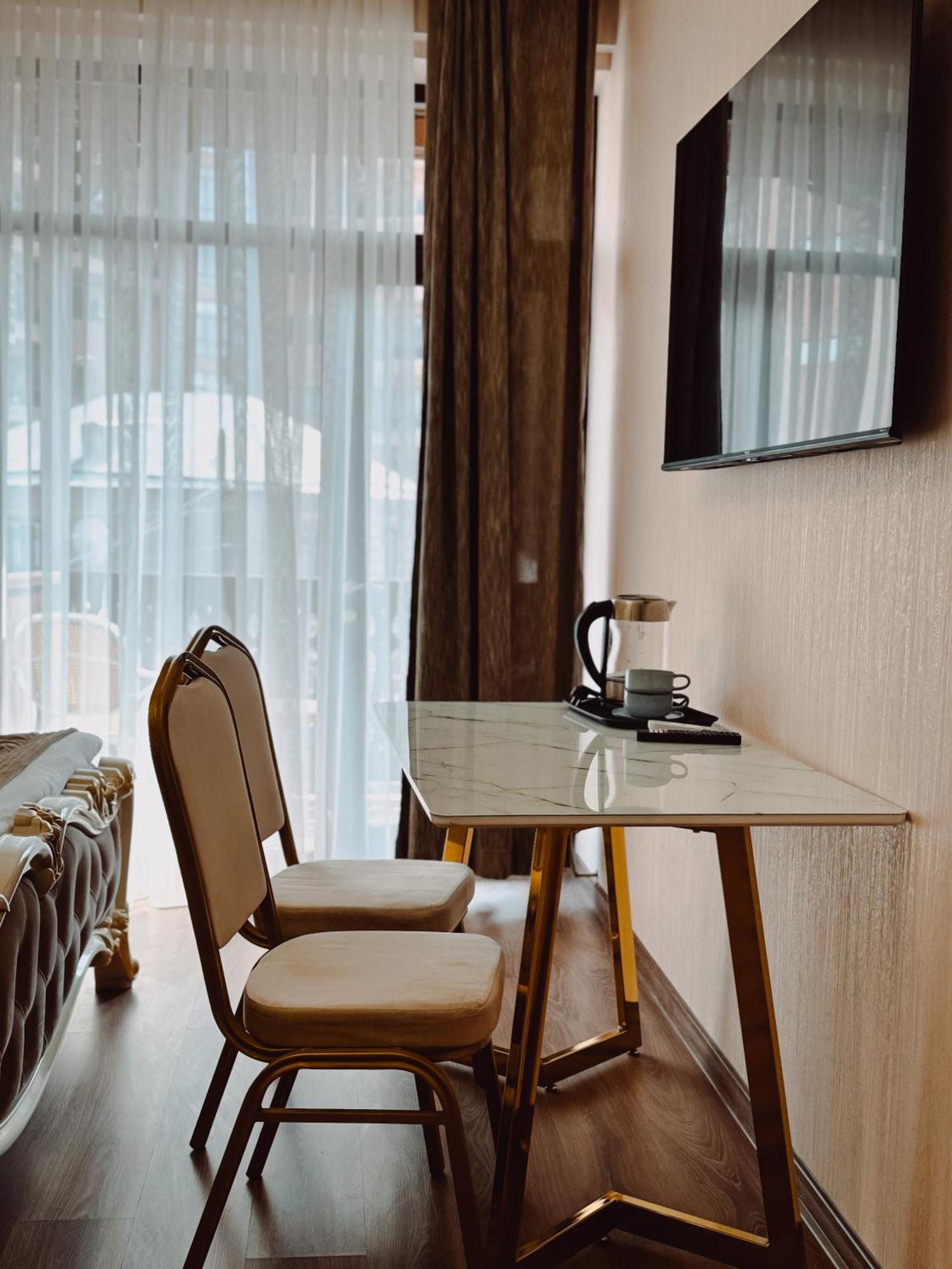 Armenia Hotel Jerevan Eksteriør billede
