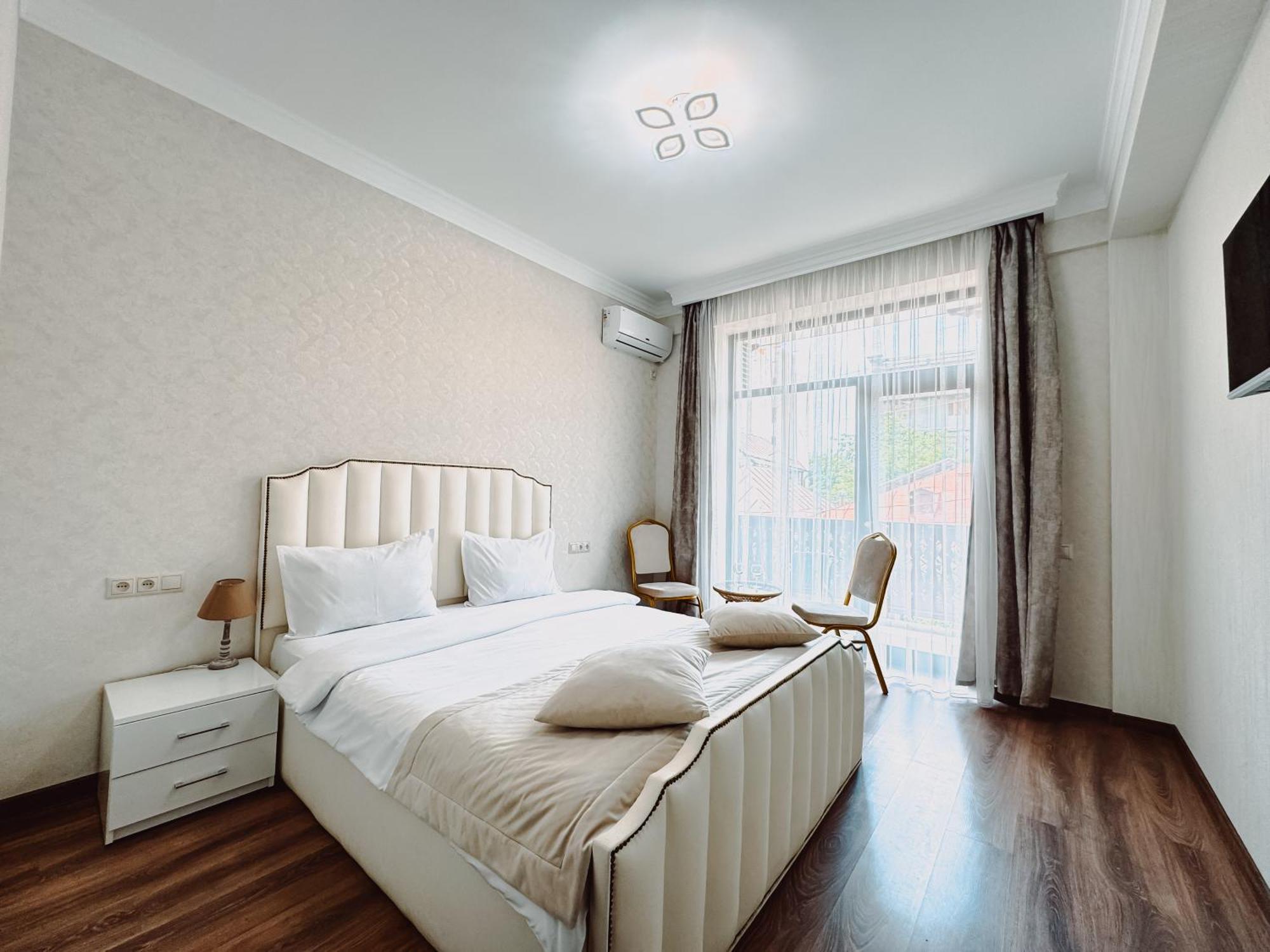 Armenia Hotel Jerevan Værelse billede