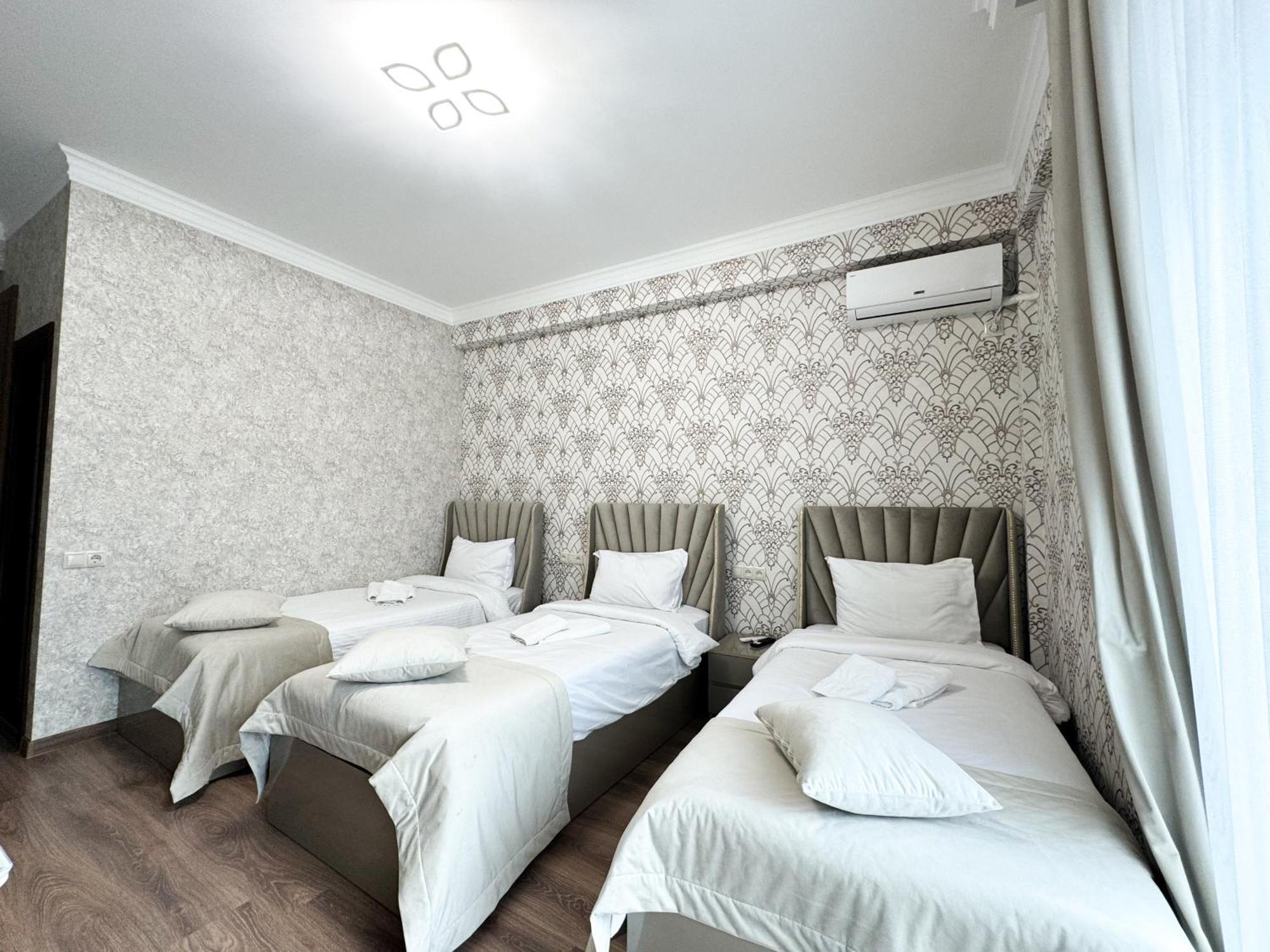 Armenia Hotel Jerevan Værelse billede