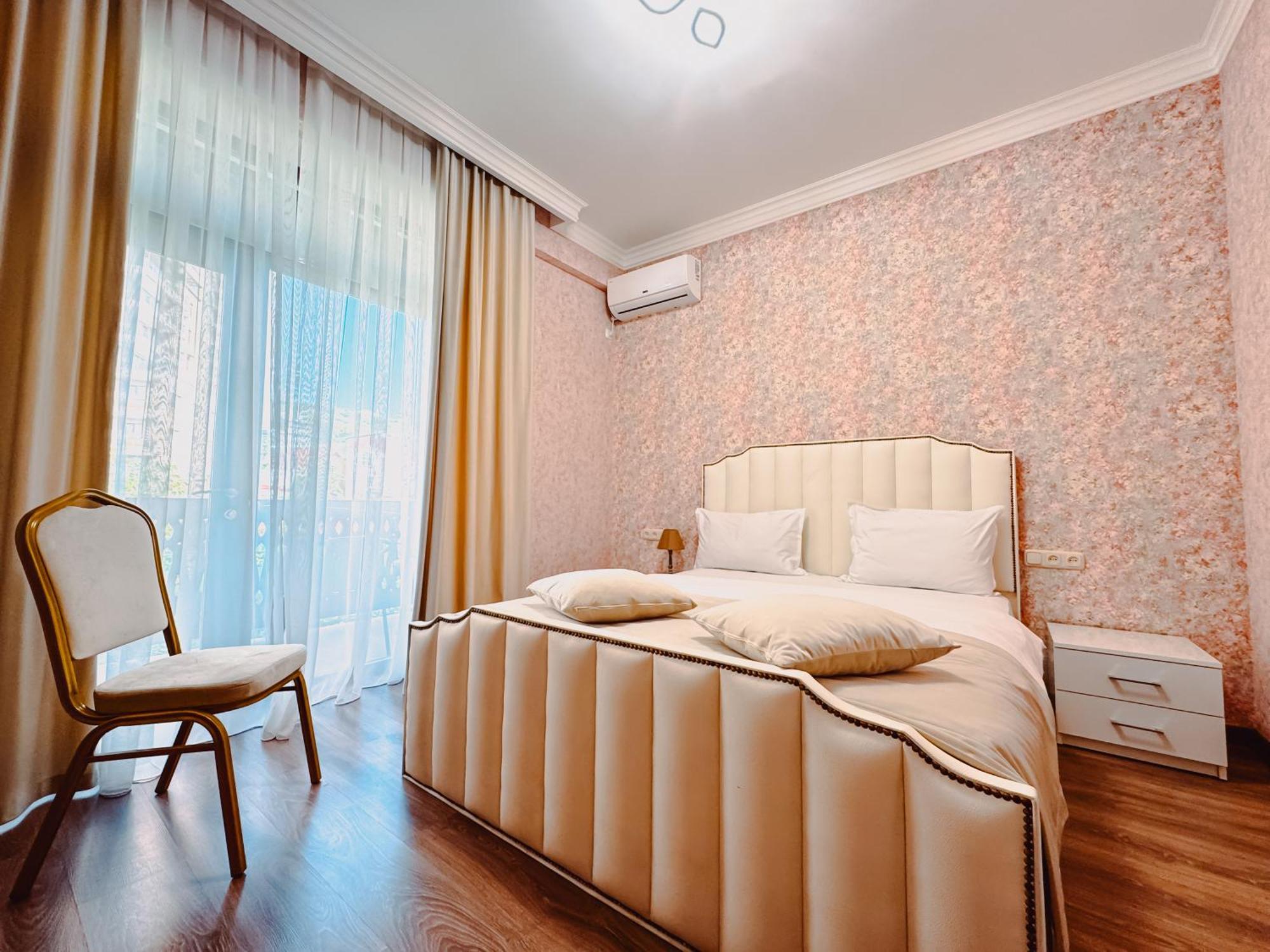 Armenia Hotel Jerevan Eksteriør billede