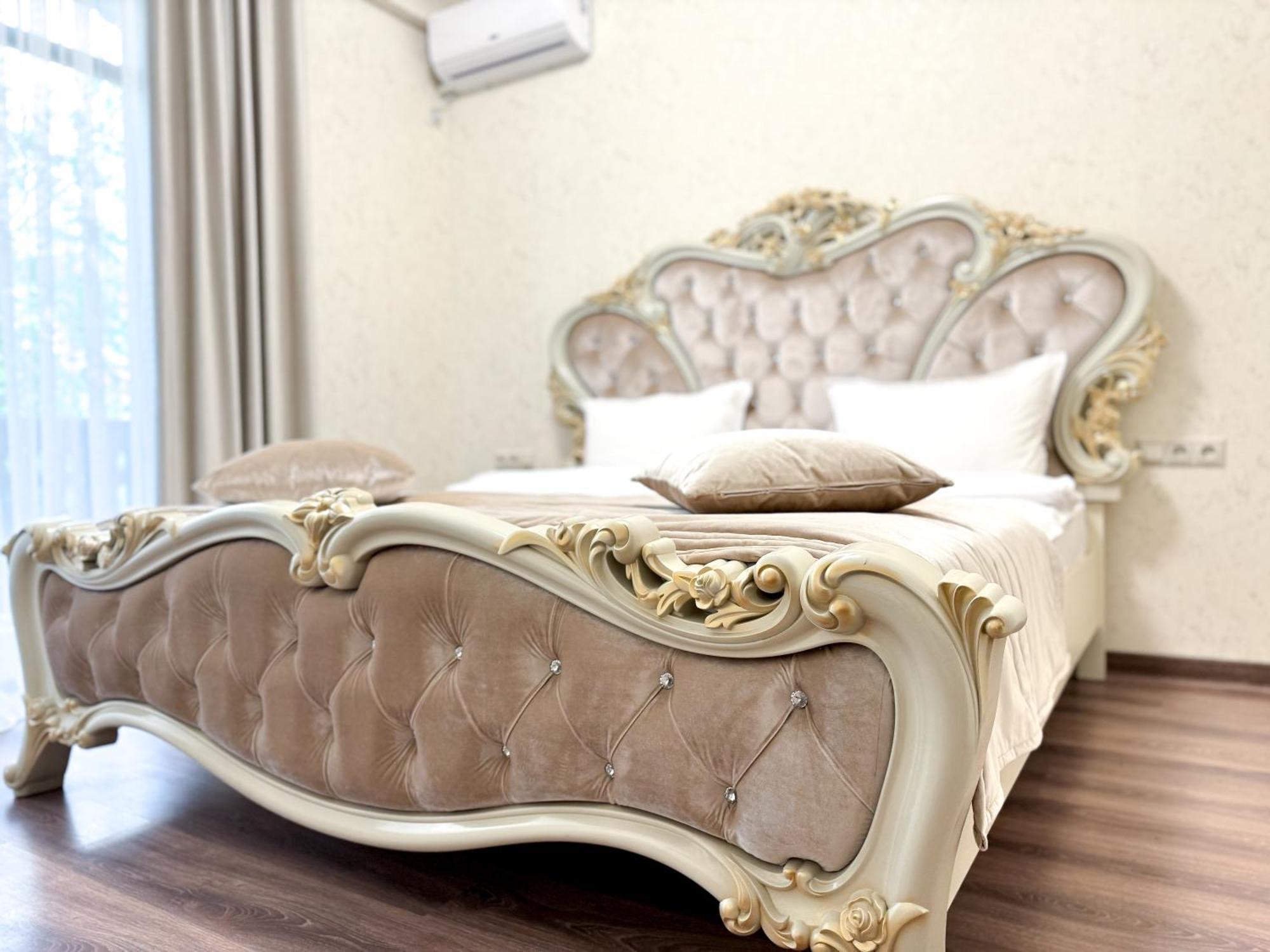 Armenia Hotel Jerevan Eksteriør billede