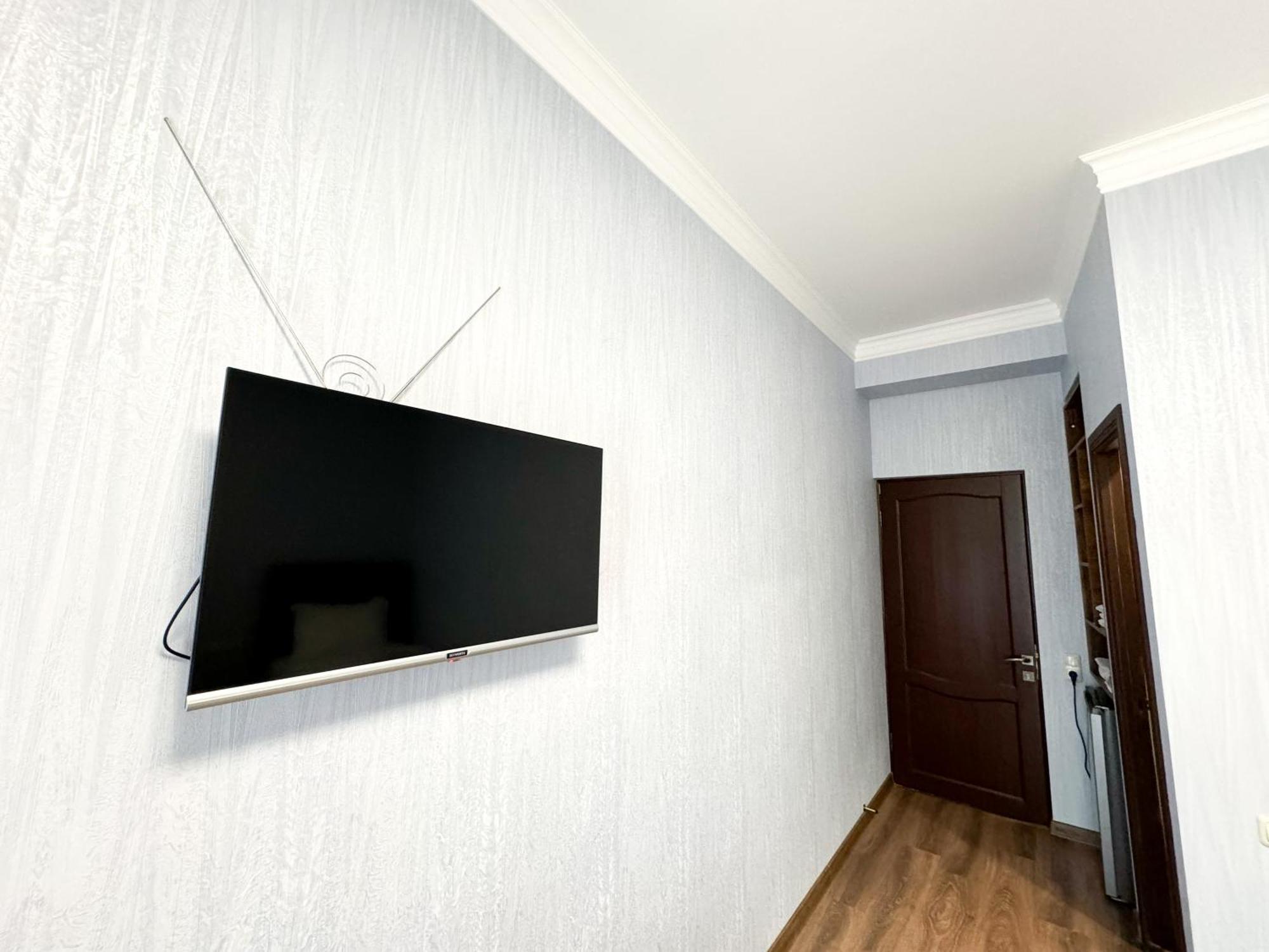 Armenia Hotel Jerevan Eksteriør billede